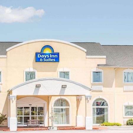 Days Inn & Suites By Wyndham Swainsboro Kültér fotó