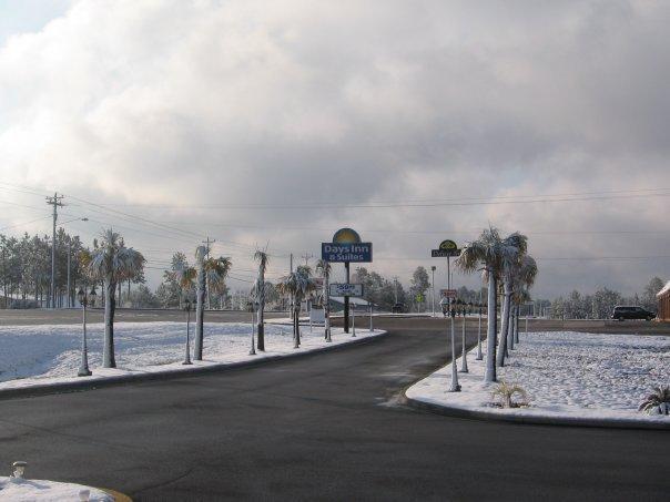 Days Inn & Suites By Wyndham Swainsboro Kültér fotó